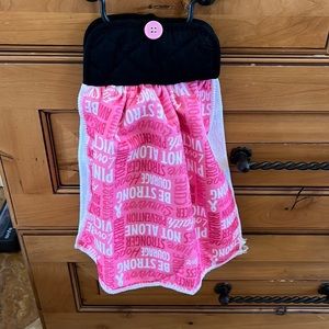 Hanging kitchen towel